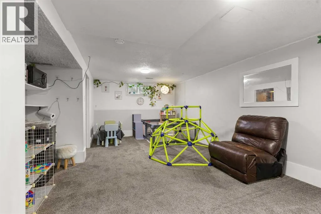 163 Herald Drive NW
