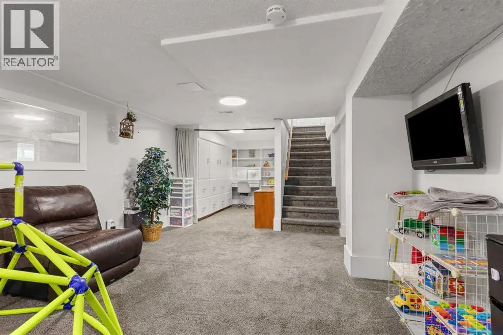 163 Herald Drive NW