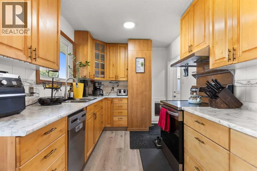 163 Herald Drive NW