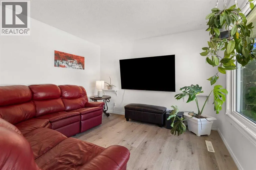163 Herald Drive NW