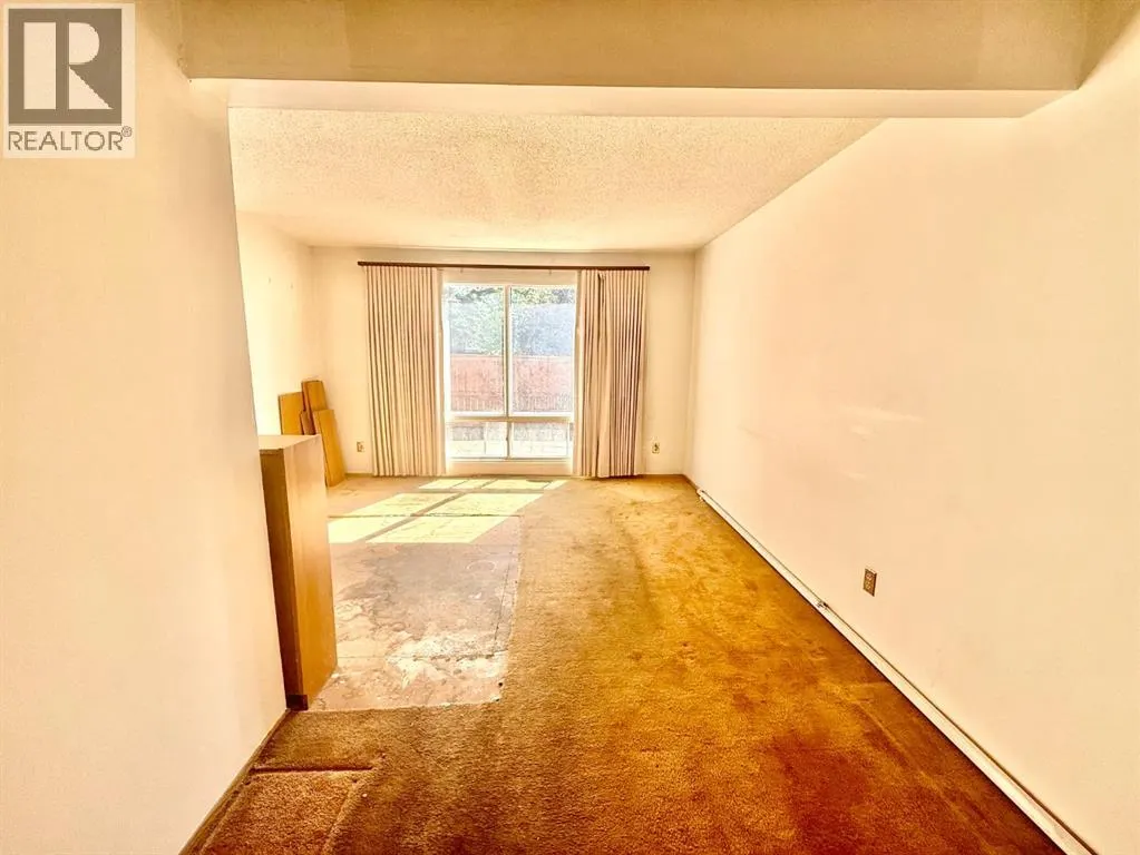 110, 330 canterbury Drive SW