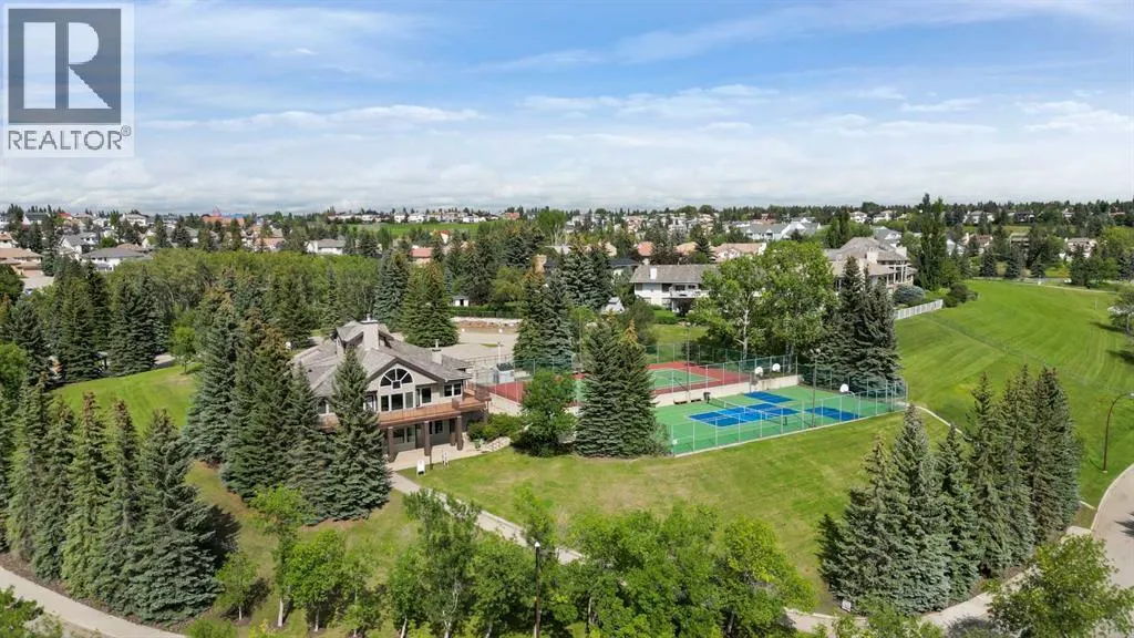 151 Hawkside Close NW