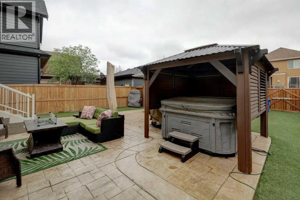 1138 Coopers Drive SW