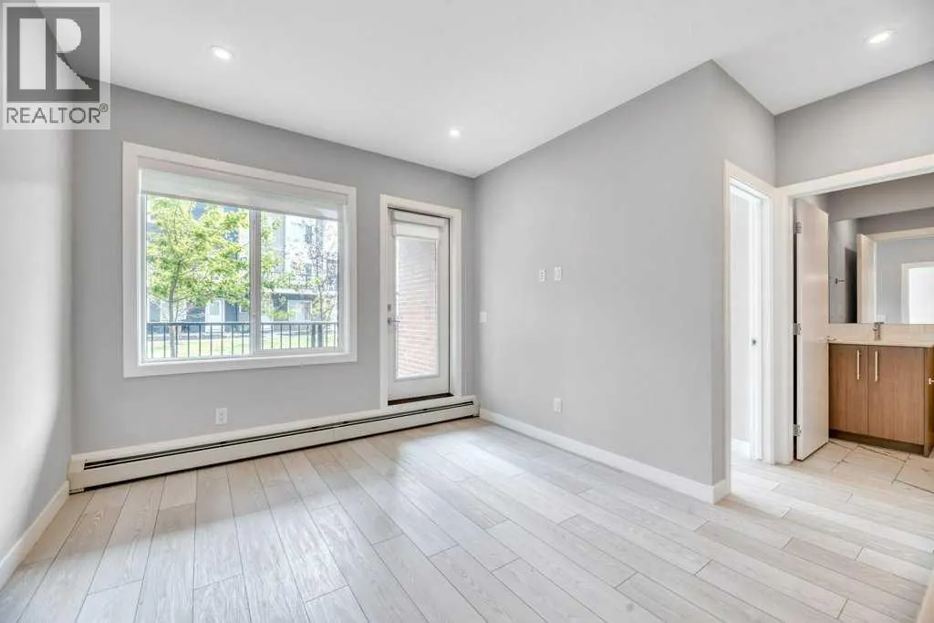 3103, 6 Merganser Drive W