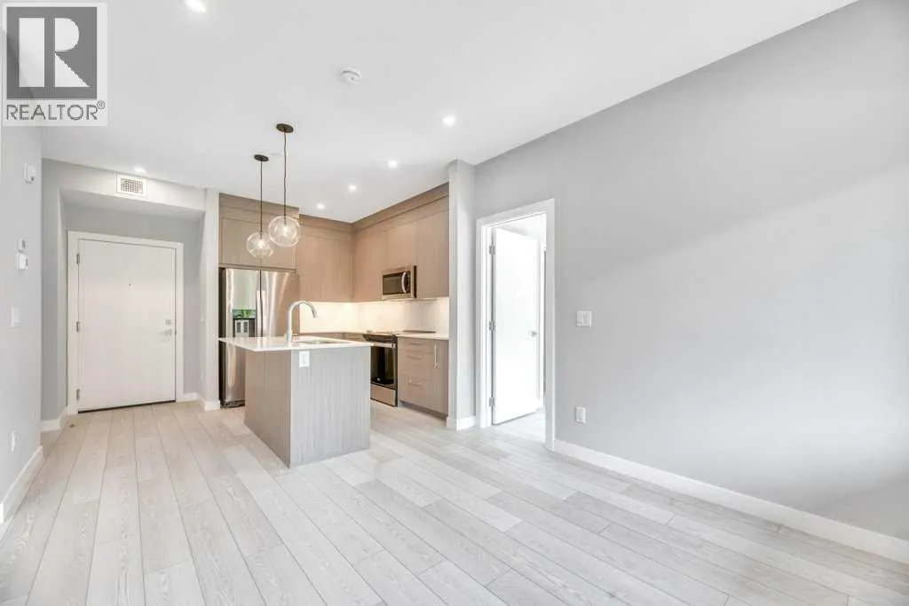 3103, 6 Merganser Drive W