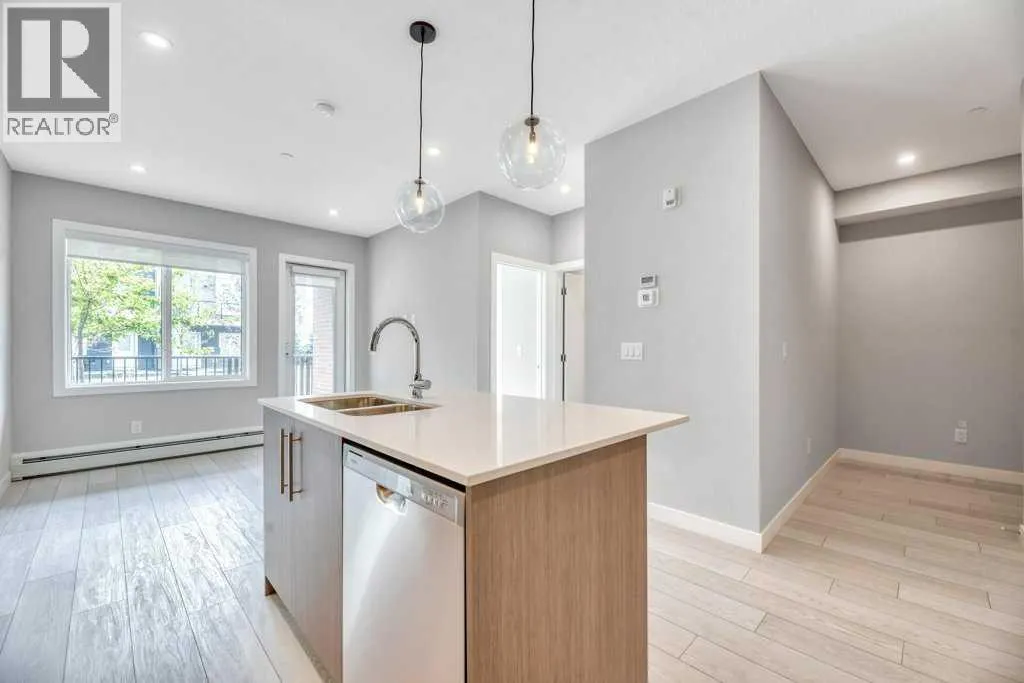 3103, 6 Merganser Drive W
