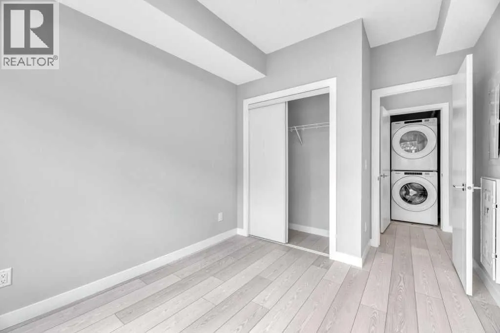 3103, 6 Merganser Drive W