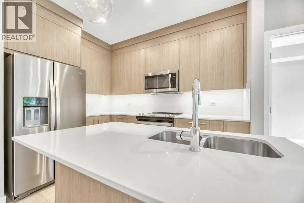 3103, 6 Merganser Drive W