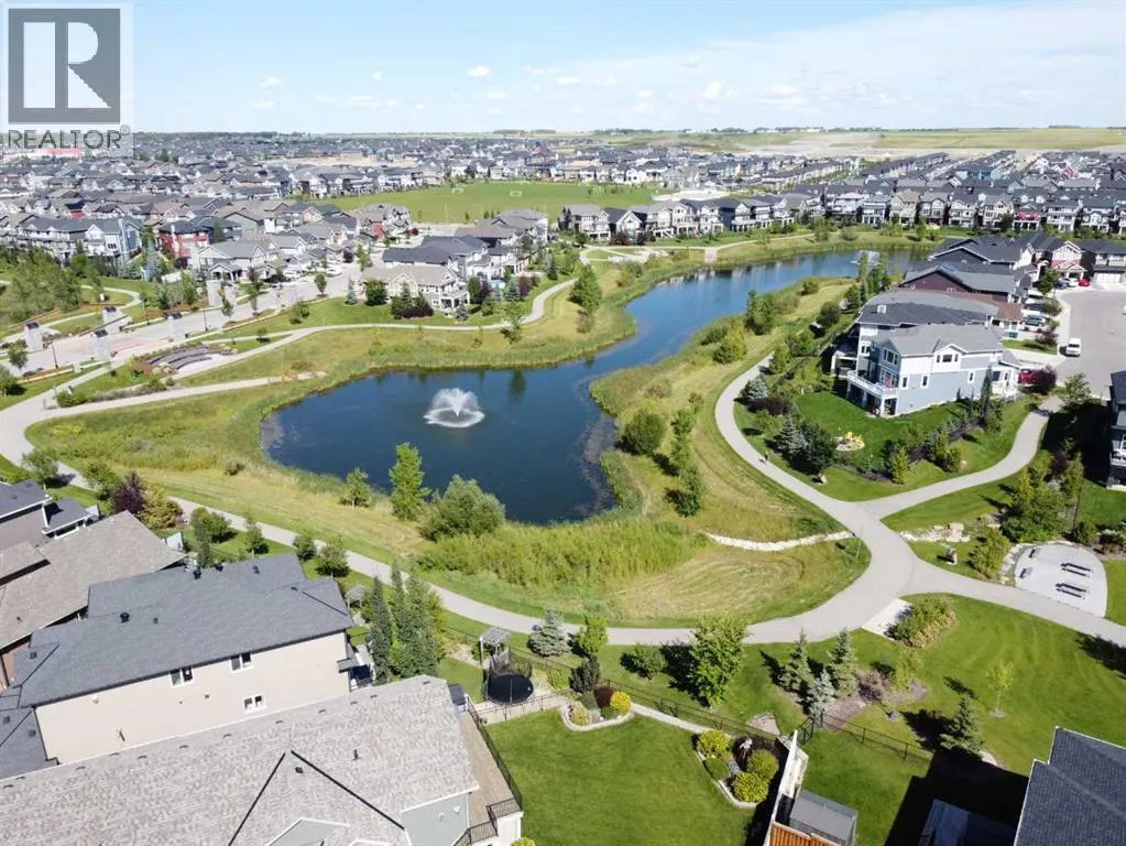 106 Kingfisher Crescent SE