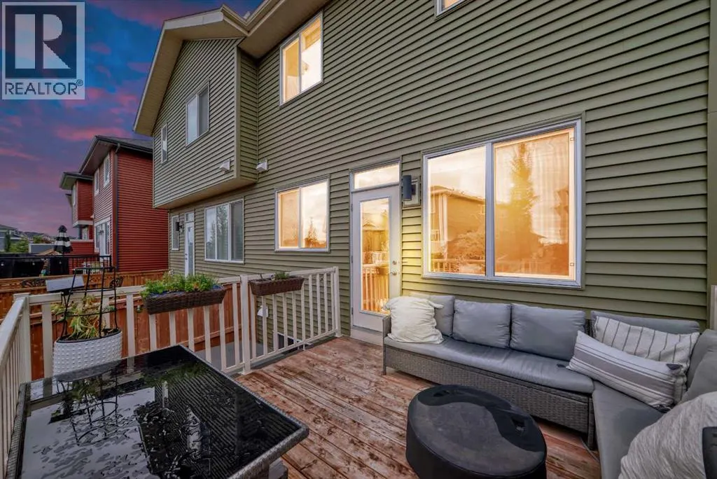 106 Kingfisher Crescent SE