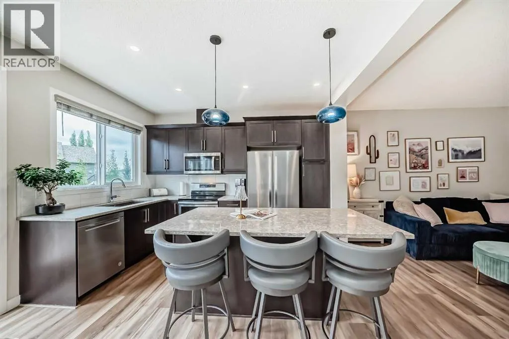 106 Kingfisher Crescent SE