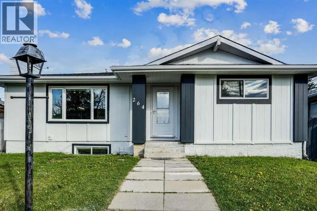 264 Penbrooke Close SE