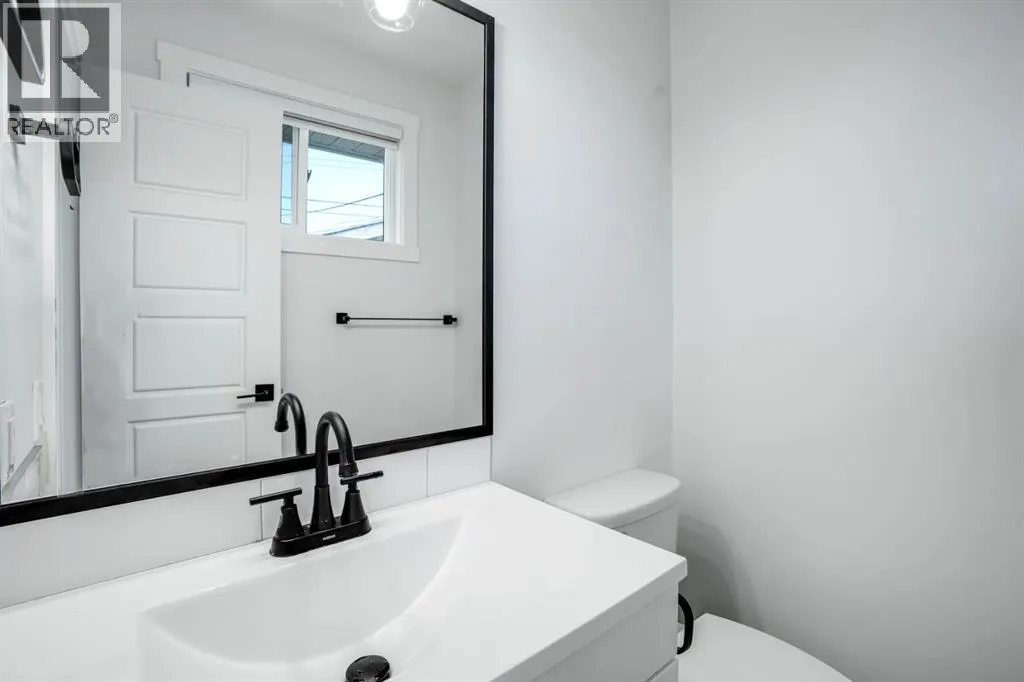 264 Penbrooke Close SE
