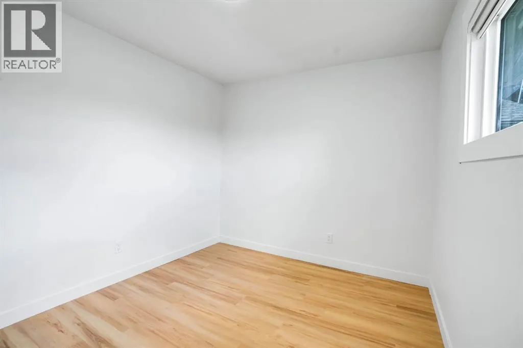 264 Penbrooke Close SE