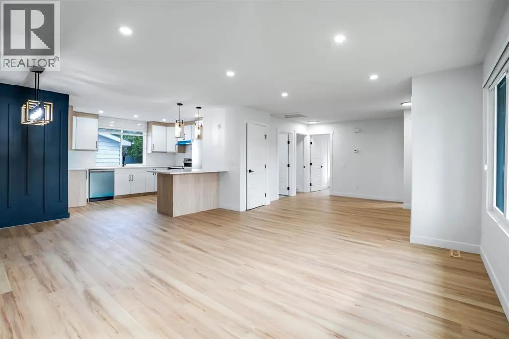 264 Penbrooke Close SE