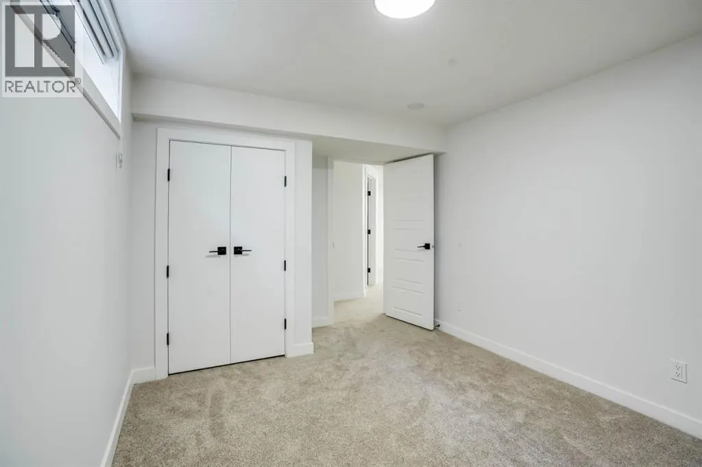 264 Penbrooke Close SE