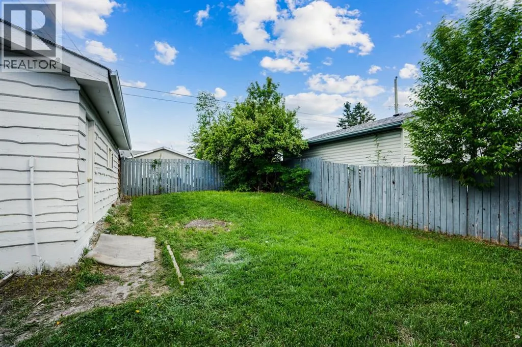264 Penbrooke Close SE