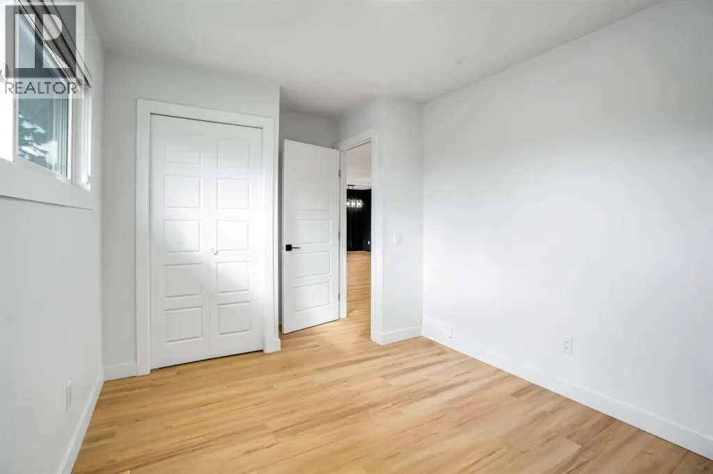 264 Penbrooke Close SE