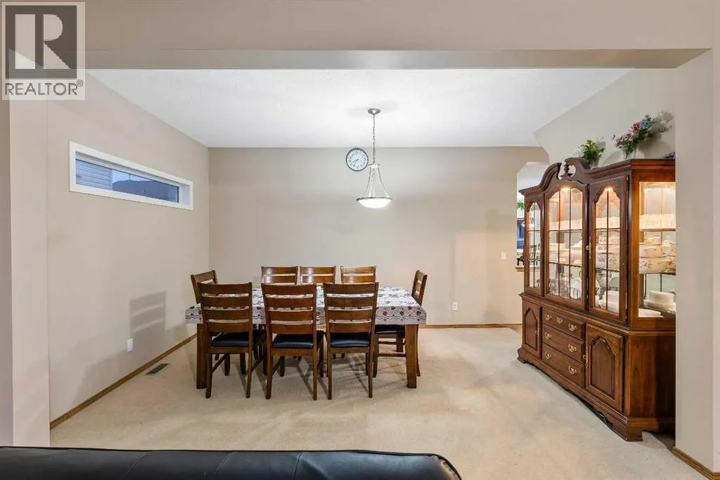 213 Hawkmere Close