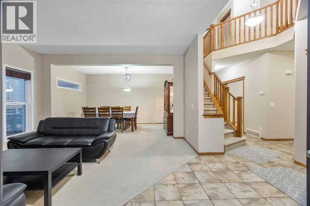 213 Hawkmere Close