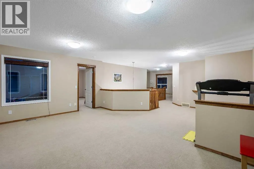 213 Hawkmere Close
