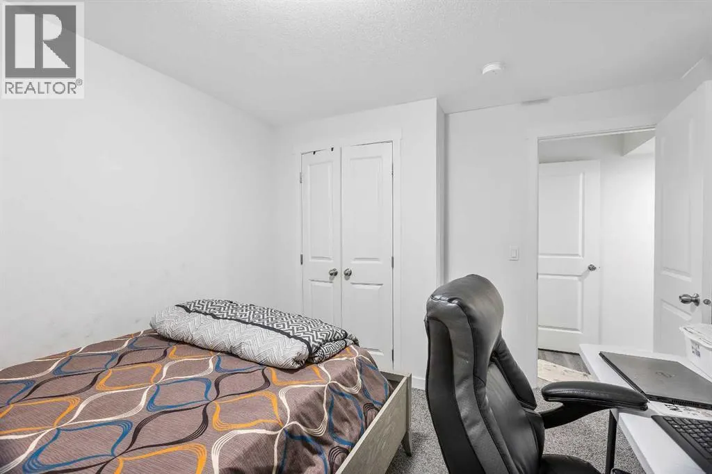 213 Hawkmere Close