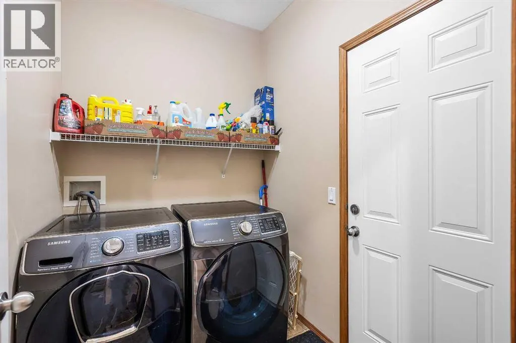 213 Hawkmere Close