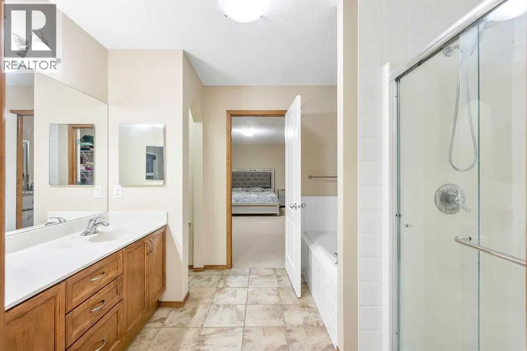 213 Hawkmere Close