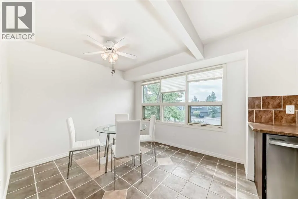 39, 185 Woodridge Drive SW