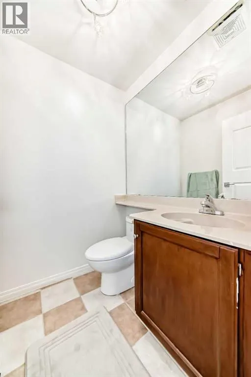 39, 185 Woodridge Drive SW