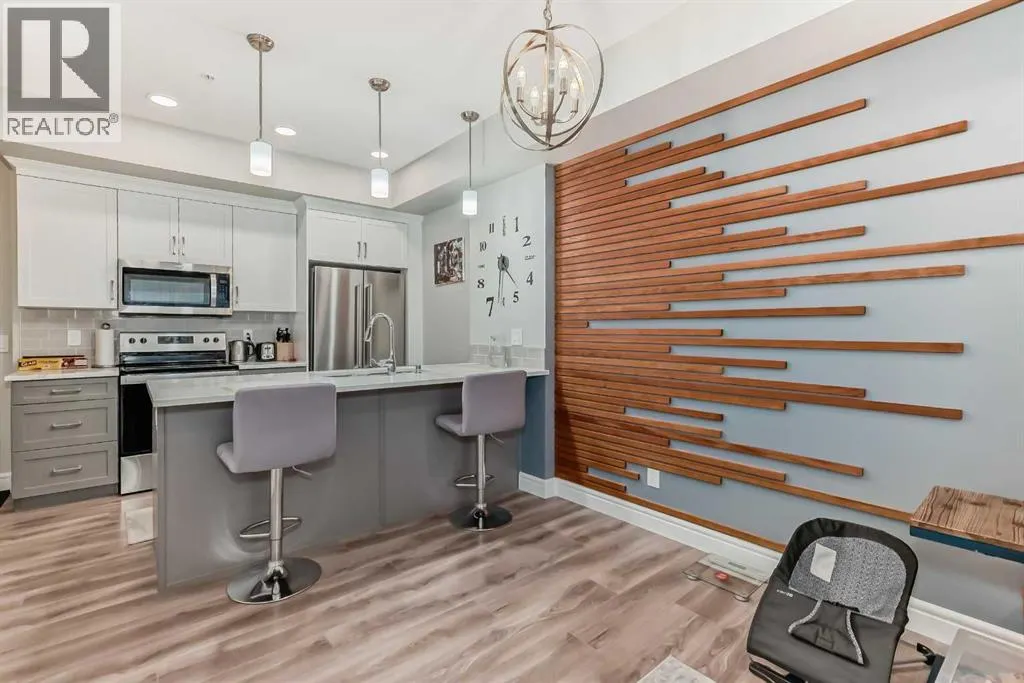 102, 19661 40 Street SE