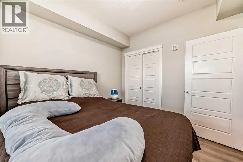 102, 19661 40 Street SE