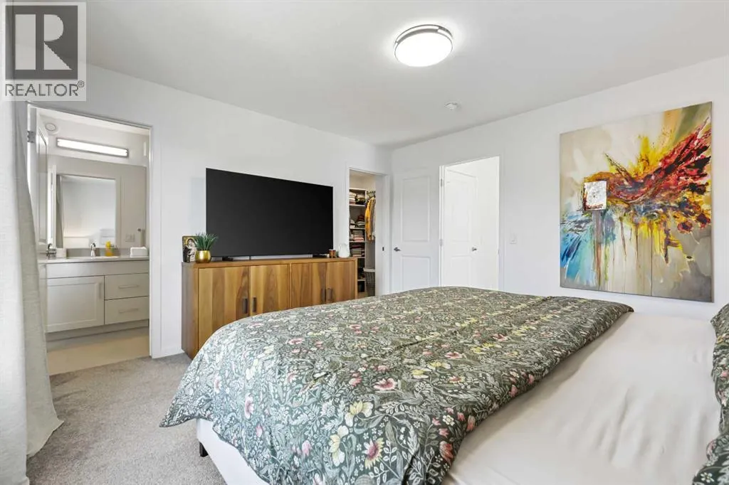 964 Mahogany Boulevard SE
