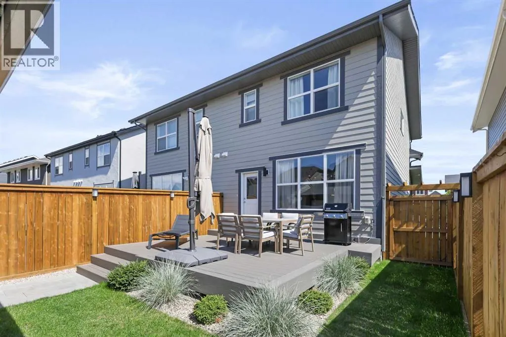 964 Mahogany Boulevard SE