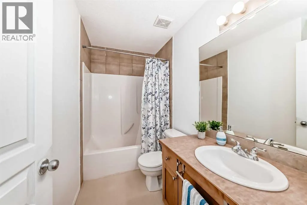 14 Cranfield Crescent SE