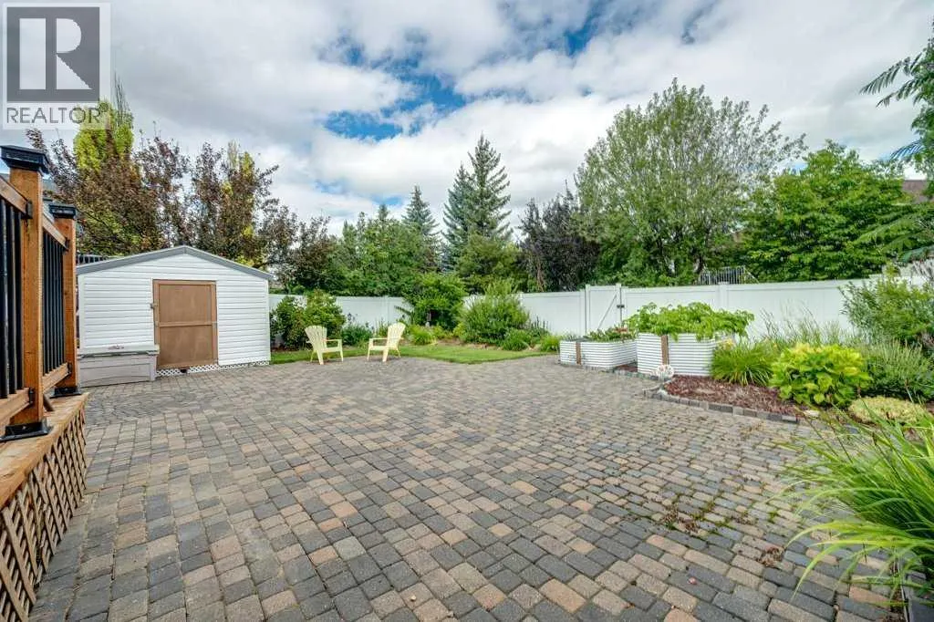 13 Dillon Close