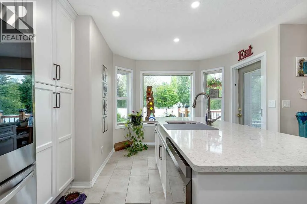 13 Dillon Close