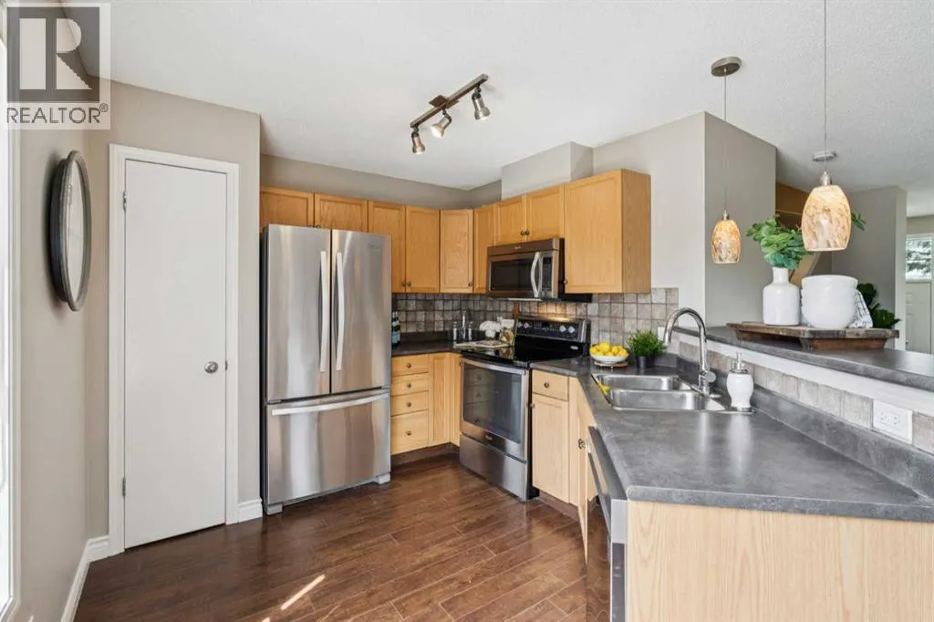 268 Mckenzie Towne Link SE
