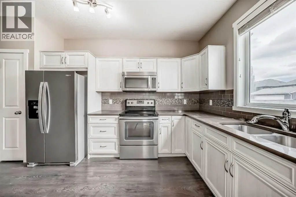 58 Legacy Boulevard SE