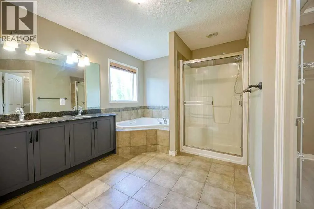 34 Aspen Stone Mews SW