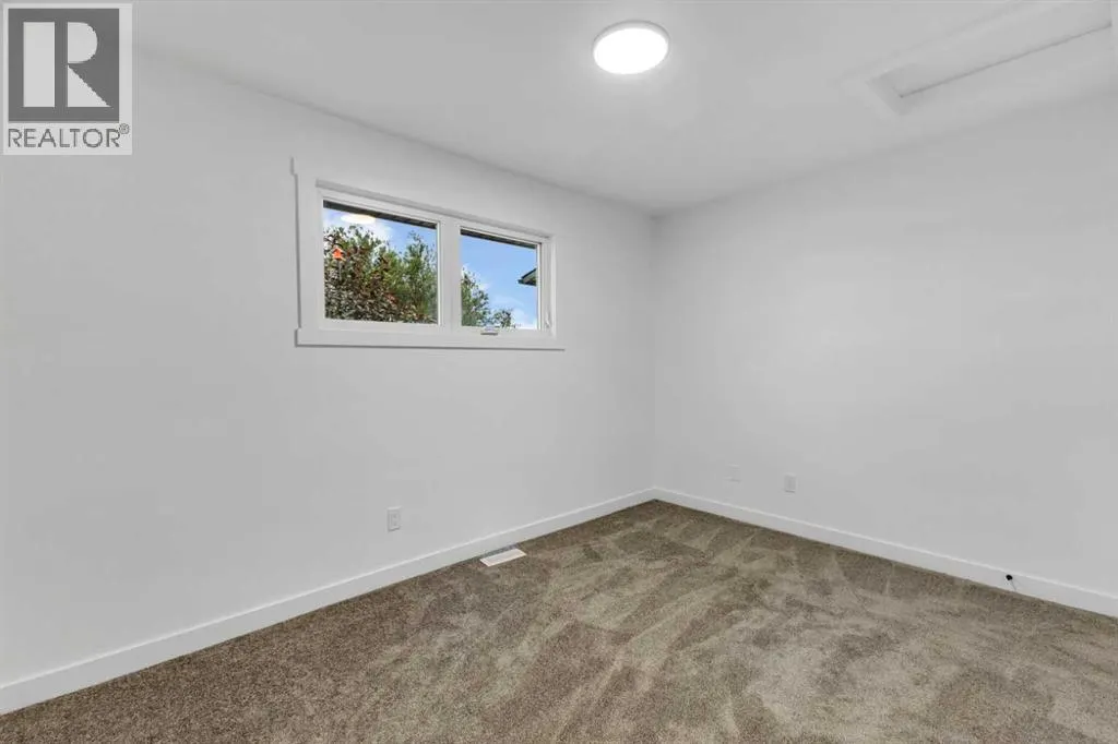 63 Bernard Place NW