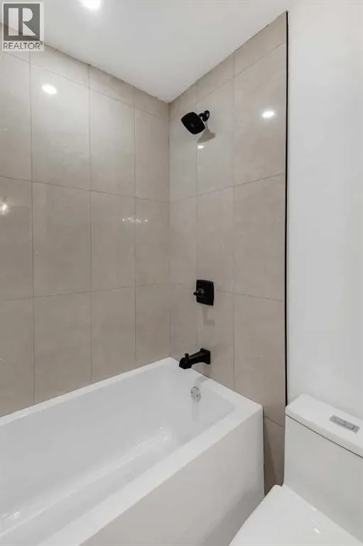 63 Bernard Place NW