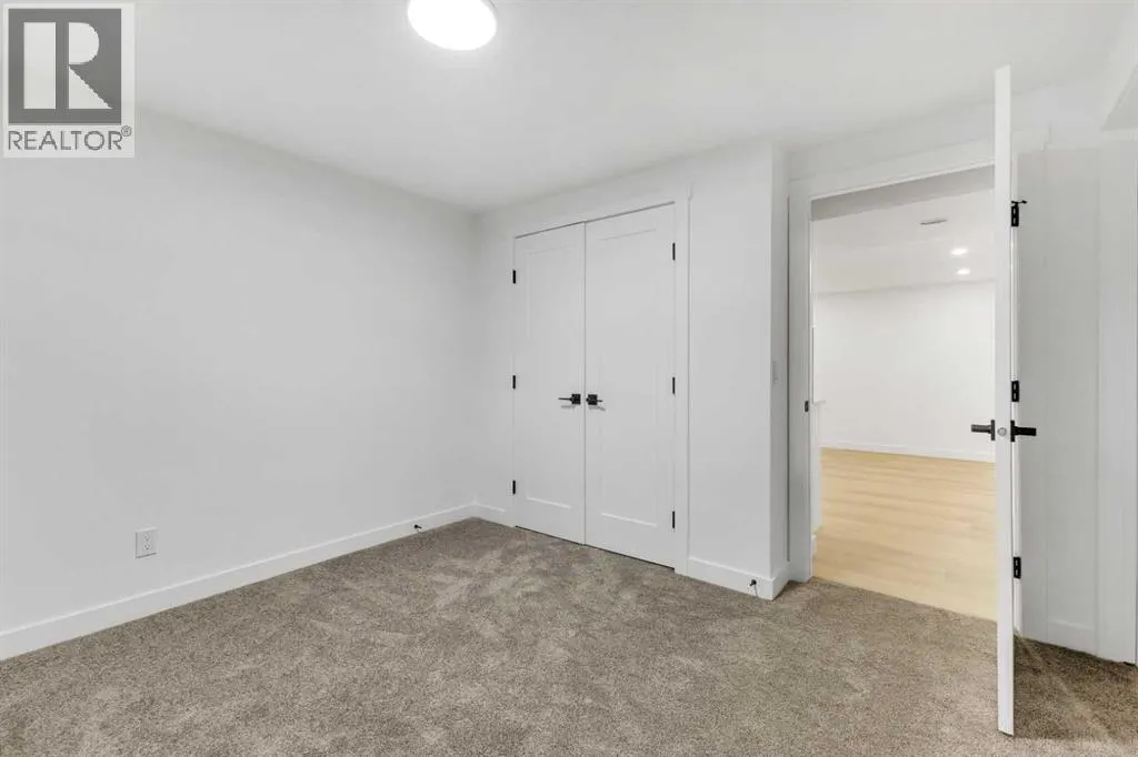 63 Bernard Place NW