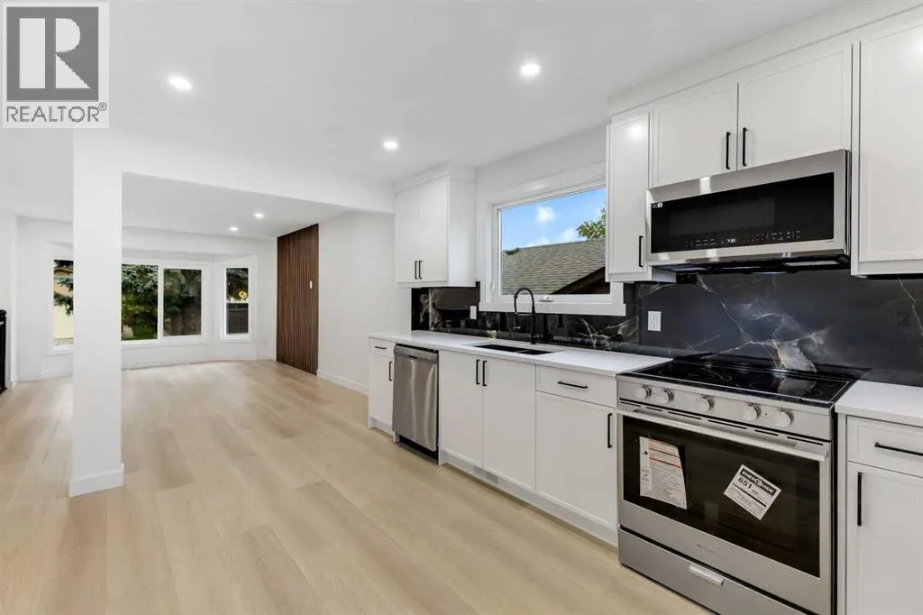 63 Bernard Place NW