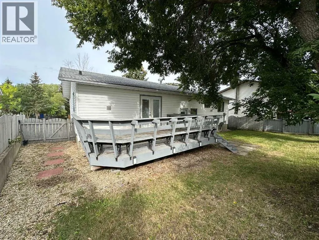 806 Almond Almond Avenue