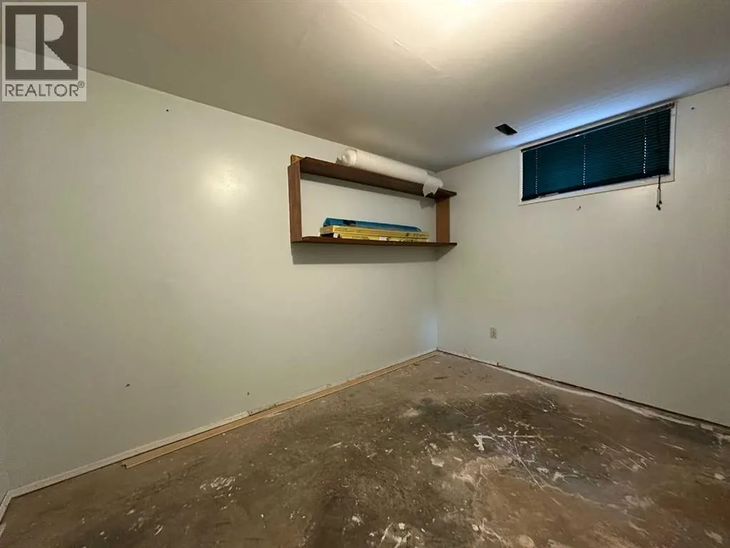 806 Almond Almond Avenue