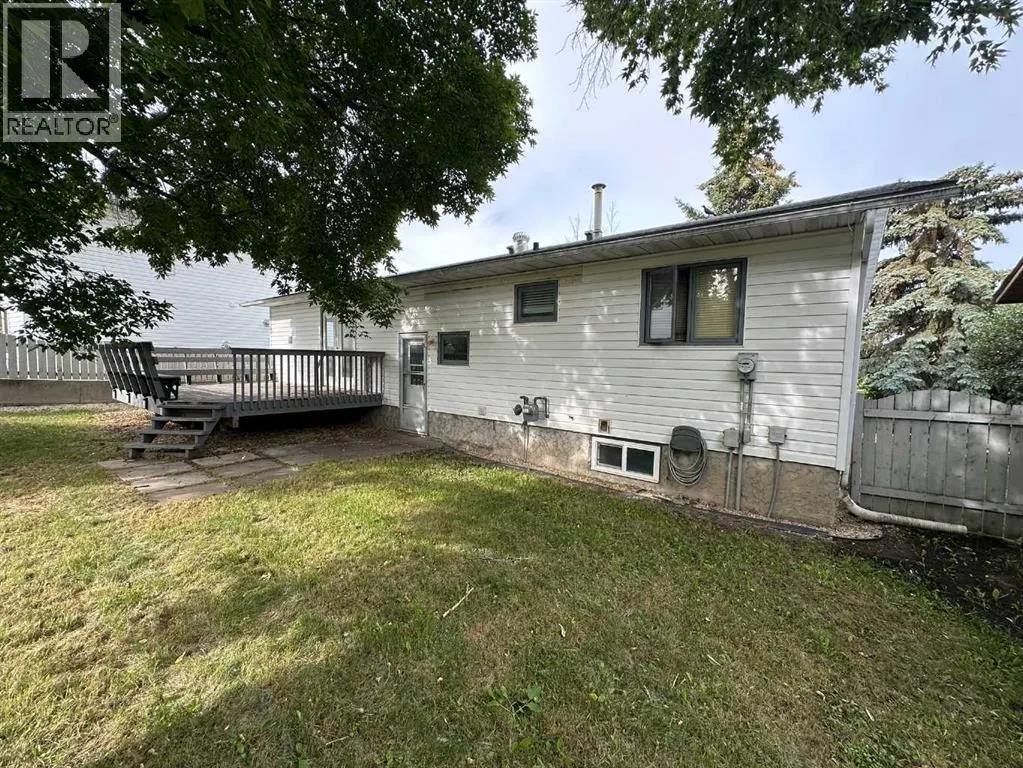 806 Almond Almond Avenue