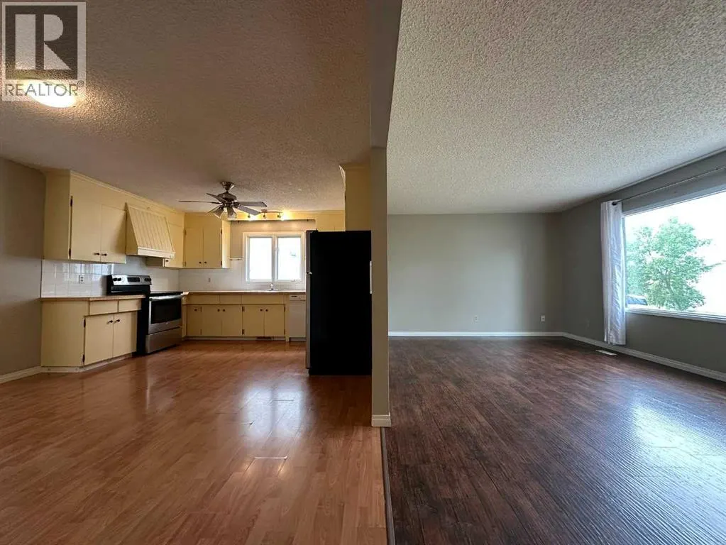 806 Almond Almond Avenue