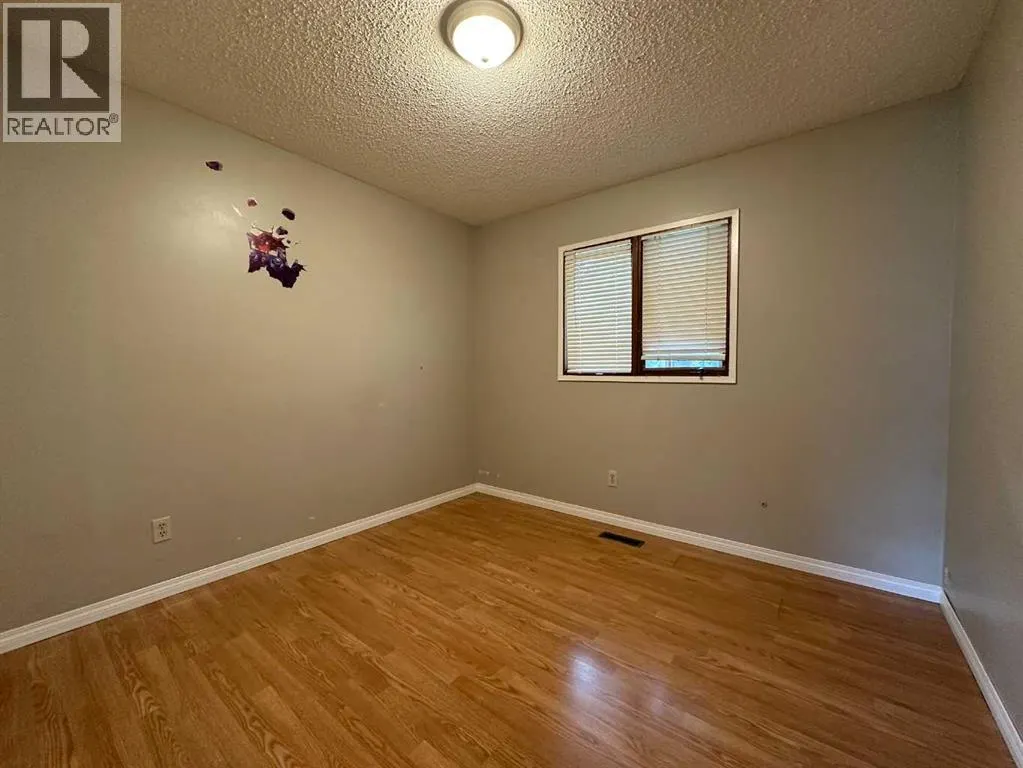 806 Almond Almond Avenue