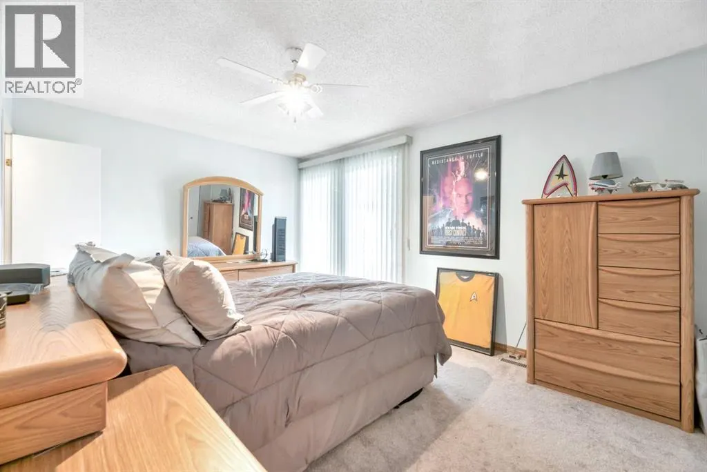 5 Falsby Place NE